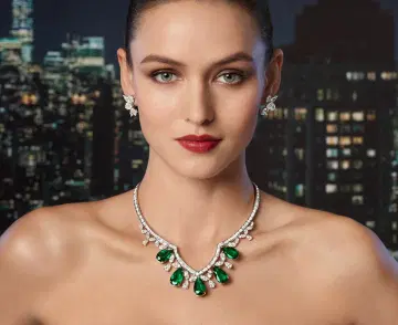Harry Winston image